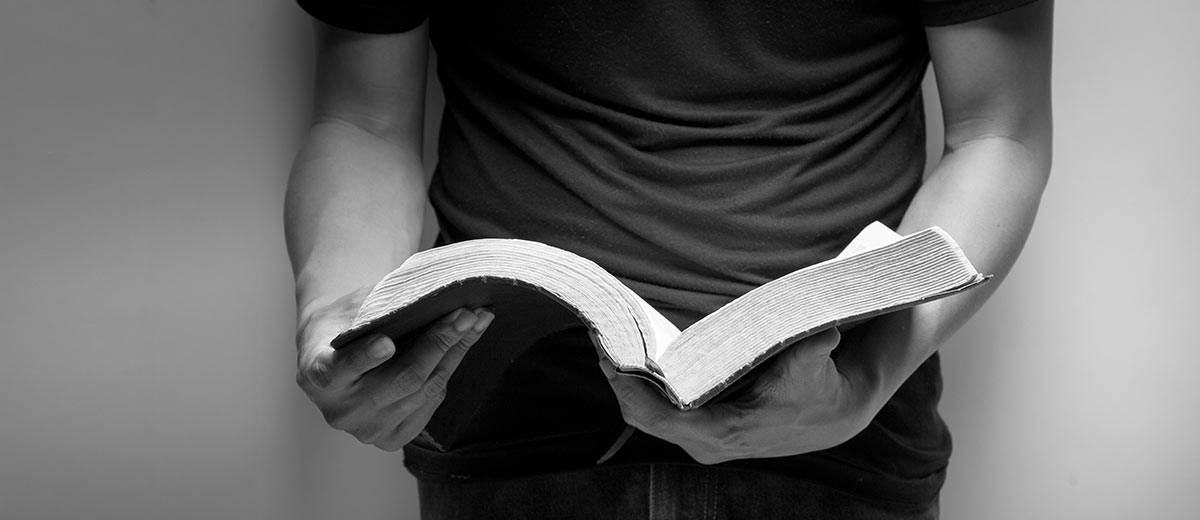 FAKE NEWS Y LAS VERSIONES DE LA BIBLIA