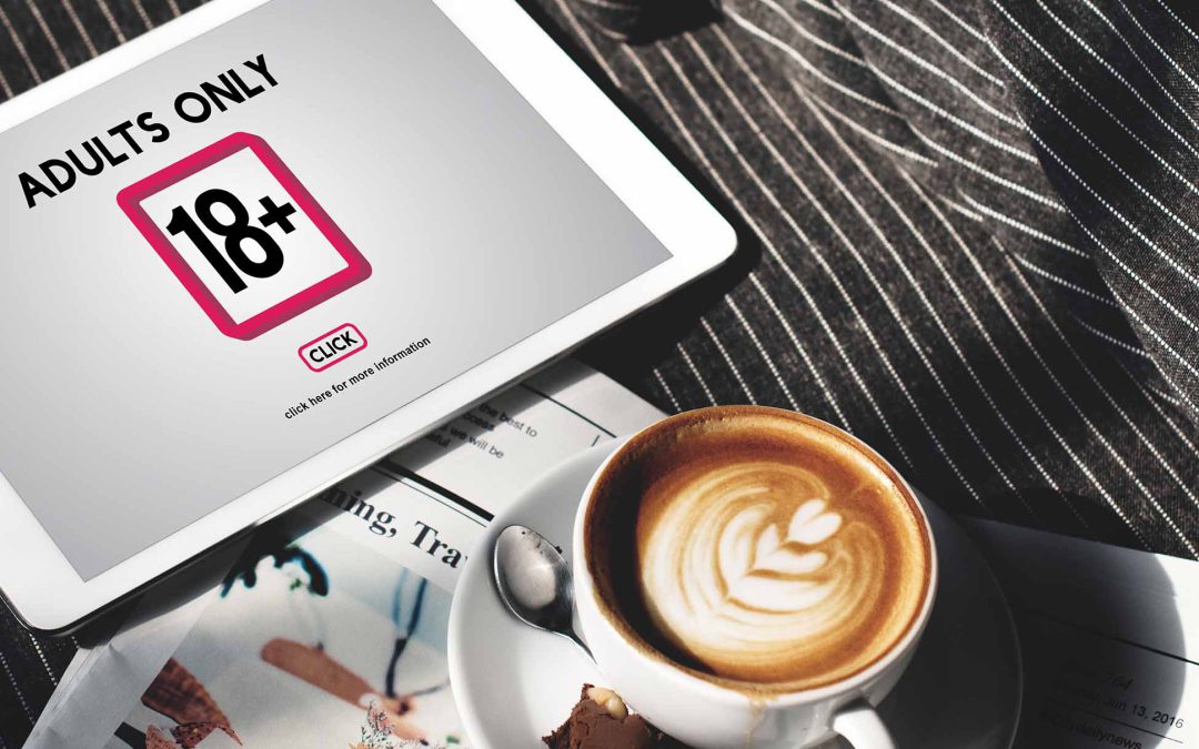 INVADIDOS POR EL EROTISMO