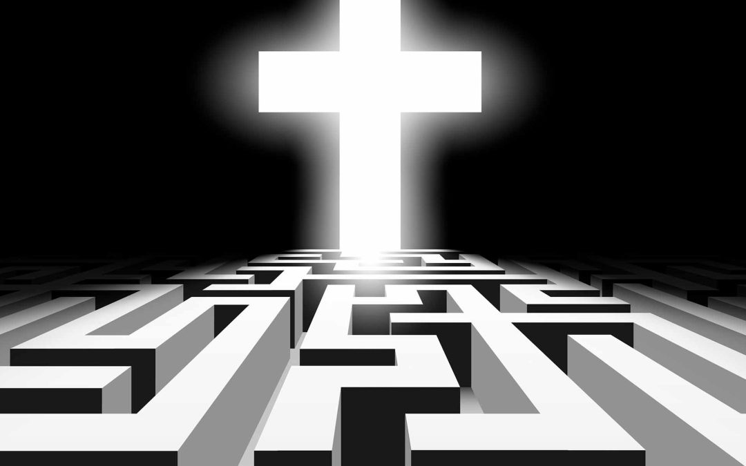 ¿SOLOS EN EL LABERINTO?